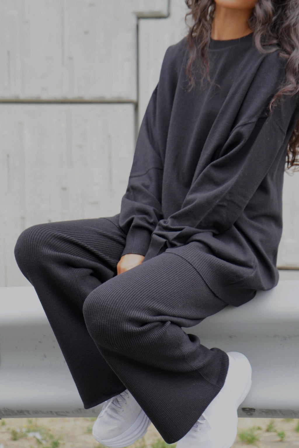 Devon Set- True Black